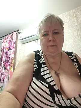 EffectFiona online show from 11.03.25