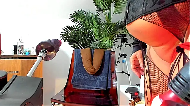 KarlaHartley online show from 07.30.26