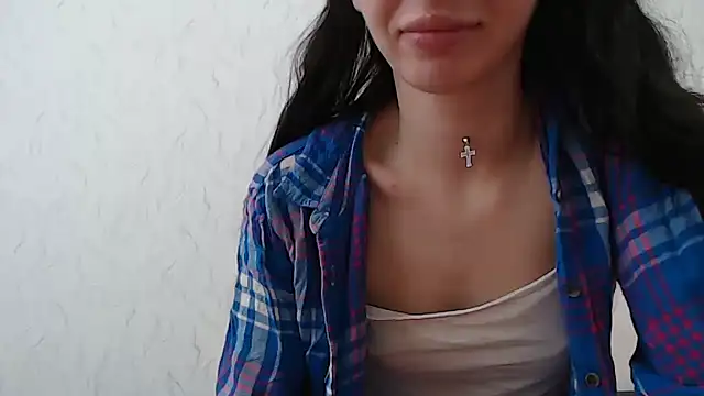 HoneyWiles online show from 02.13.25