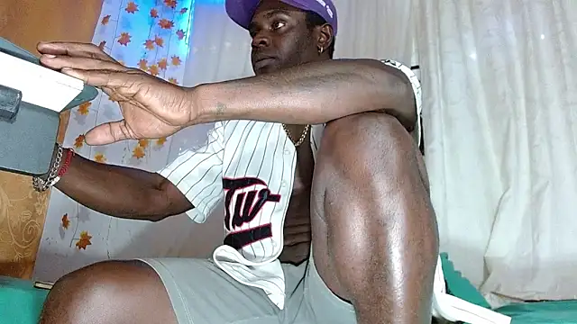 Snapshot of angel_bonbom chatting on 02.04.26 angel bonbom online show from 02.04.26