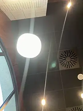 Snapshot of BritneyDimond chatting on 12.23.24 BritneyDimond online show from 12.23.24