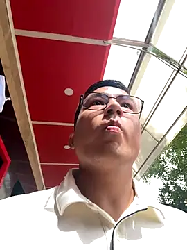 andrewmhilton  online show from 10.08.25