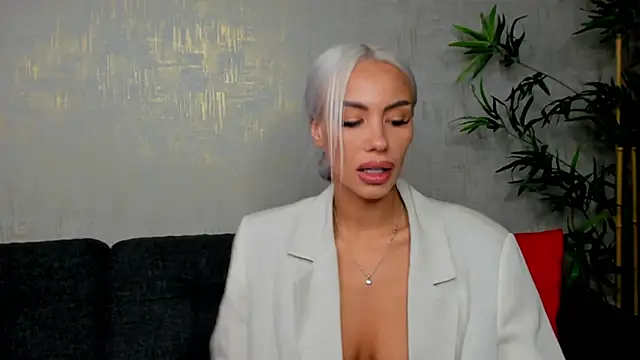 Bailey Rush online show from 03.13.25