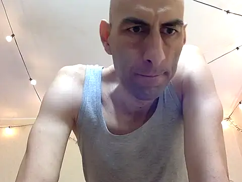 HandsomeAlfie online show from 09.27.25