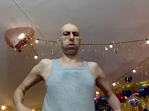 HandsomeAlfie online show from 01.14.26