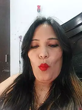 Poojabhabi101 online show from 02.22.25