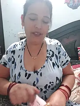 Poojabhabi101 online show from 04.24.26