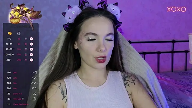 lil luna x online show from 10.31.25