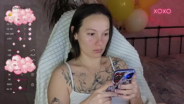 lil luna x online show from 02.08.26