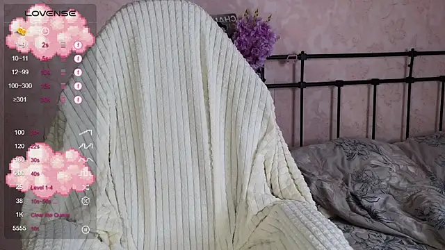 lil luna x online show from 06.06.26