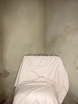 Snapshot of Kidding_Road chatting on 10.13.25 Kidding Road online show from 10.13.25