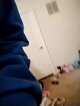 Snapshot of LiverandBrat77 chatting on 02.10.26 LiverandBrat77 online show from 02.10.26