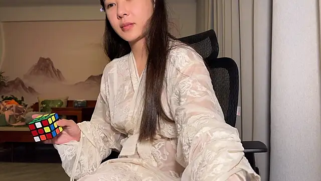 Snapshot of grandeeney chatting on 05.16.26 grandeeney online show from 05.16.26