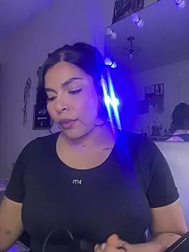 GigiiStone online show from 01.14.26