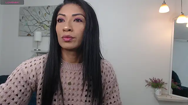 Snapshot of sofia_perez___ chatting on 02.23.26 sofia perez online show from 02.23.26