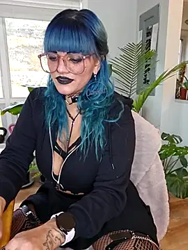 Snapshot of anyalikestosuck chatting on 11.18.25 anyalikestosuck online show from 11.18.25