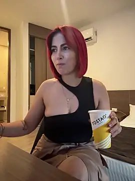 zafiro mo0n online show from 01.06.25