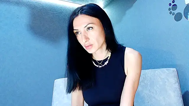 Snapshot of Siaconna chatting on 05.20.26 Siaconna online show from 05.20.26