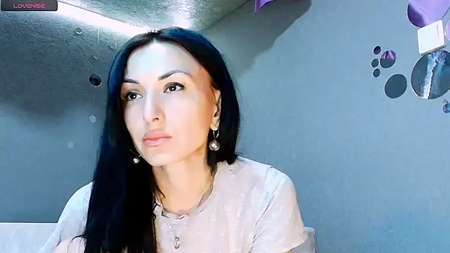 Snapshot of Siaconna chatting on 08.05.26 Siaconna online show from 08.05.26