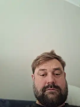 Snapshot of Benji89 chatting on 04.11.26 Benji89 online show from 04.11.26