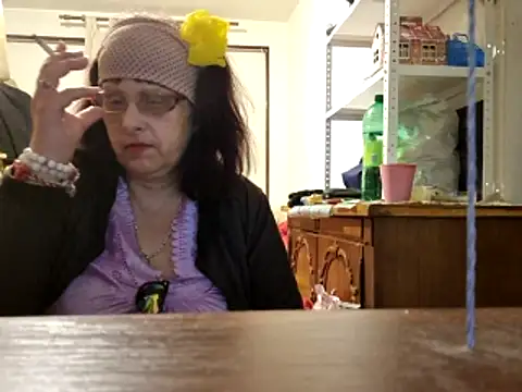 Samantha Squirtxh online show from 04.21.26