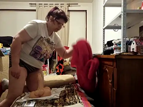 Samantha Squirtxh online show from 06.16.26