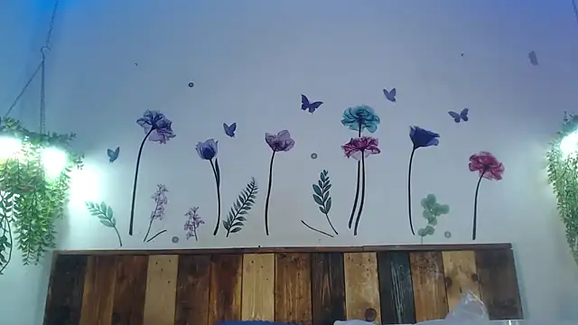 DaMikaela  online show from 02.03.25