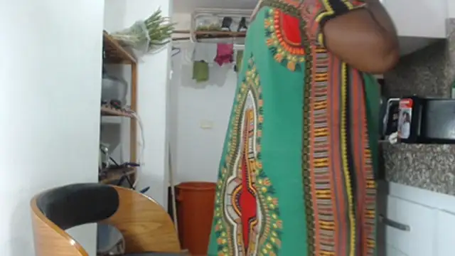 Snapshot of LiraRusso chatting on 03.01.26 LiraRusso online show from 03.01.26