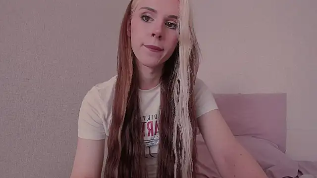 Snapshot of _eva__pleasure_ chatting on 06.26.26 eva pleasure online show from 06.26.26