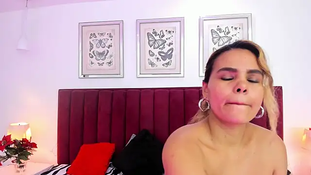 Snapshot of MarieKoster chatting on 03.01.25 MarieKoster online show from 03.01.25