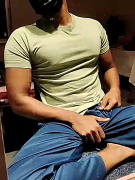 xxxhugedick0001 online show from 02.23.25