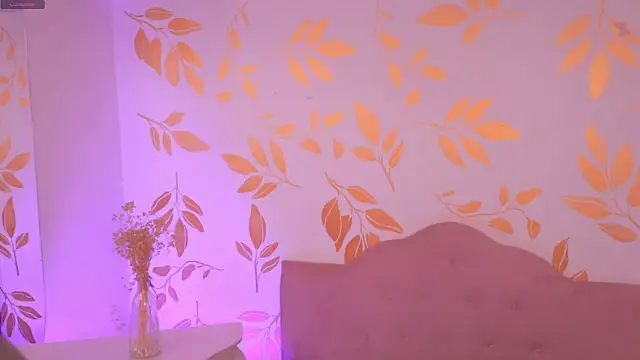 Snapshot of Misselektra__ chatting on 06.01.26 Misselektra online show from 06.01.26