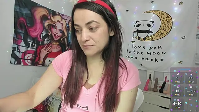 LovelyAzucena online show from 12.20.24