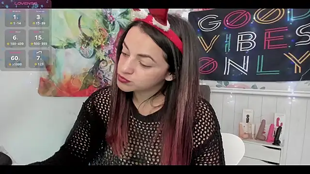 LovelyAzucena online show from 12.24.24