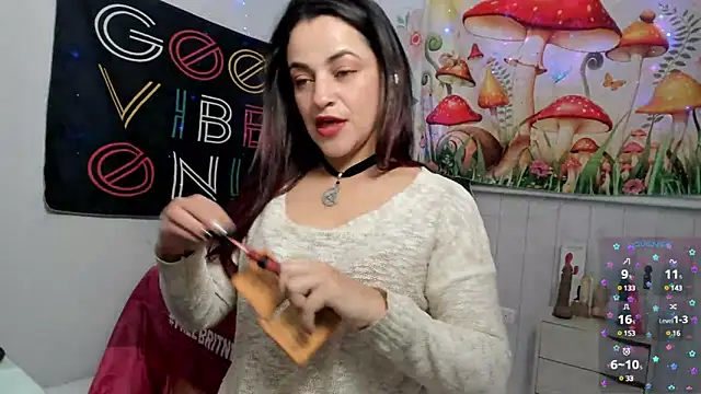 LovelyAzucena online show from 02.19.25