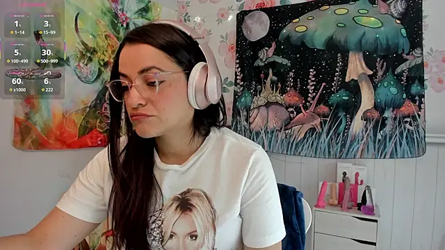 LovelyAzucena online show from 09.11.25