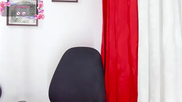 Victoria Caruso online show from 12.12.24