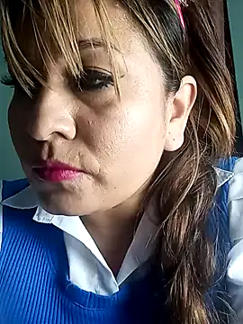 Victoria Caruso online show from 12.22.24