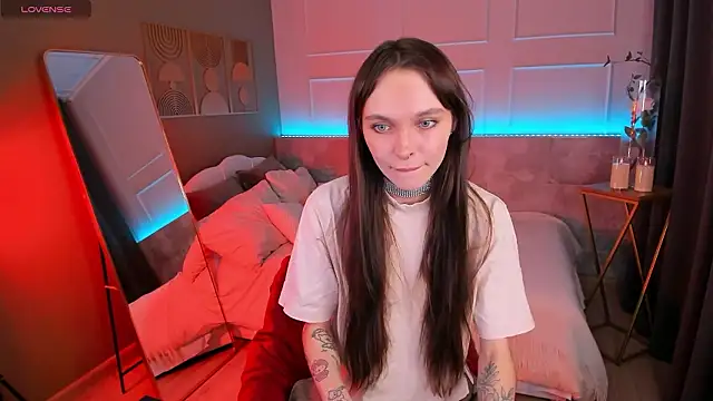 Snapshot of ChloeSunny chatting on 03.24.26 ChloeSunny online show from 03.24.26