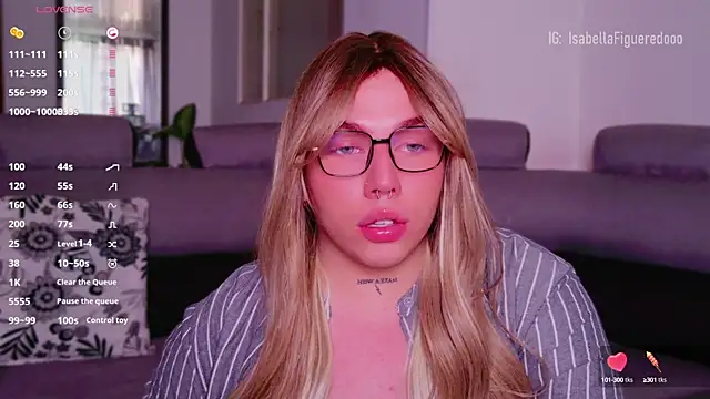 Snapshot of IsabellaFigueredo__ chatting on 12.24.24 IsabellaFigueredo   online show from 12.24.24