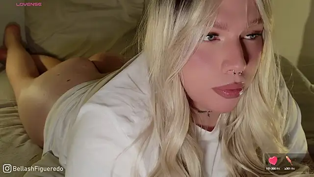 Snapshot of IsabellaFigueredo__ chatting on 09.09.25 IsabellaFigueredo   online show from 09.09.25