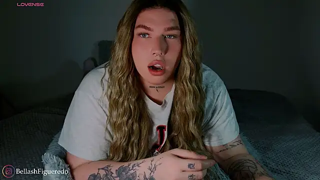 IsabellaFigueredo   online show from 12.01.25