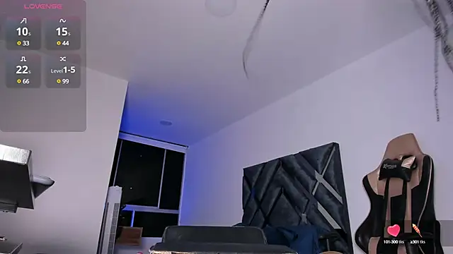 Snapshot of Nicolle_alexandra chatting on 01.01.25 Nicolle alexandra online show from 01.01.25