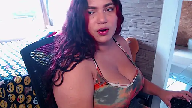 girl milk2 online show from 06.01.26
