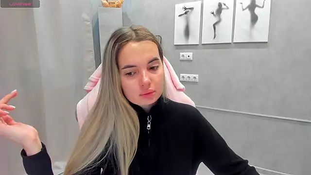 Donna Evans online show from 03.08.26