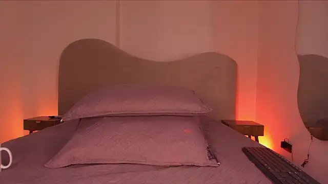 lucyy gray online show from 02.04.26