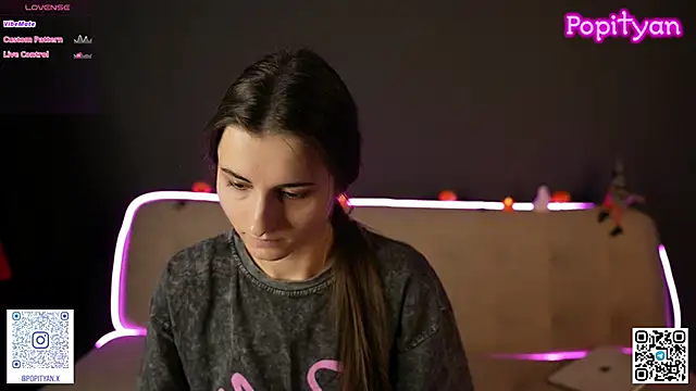 popityan1 online show from 10.21.25