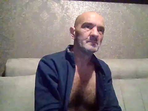 Snapshot of skorpibg65 chatting on 12.04.25 skorpibg65 online show from 12.04.25