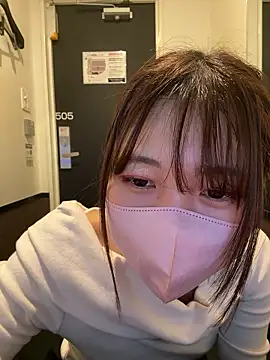 SUZU  online show from 05.03.26