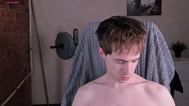 Snapshot of _tokyo_ghoul chatting on 01.12.25 tokyo ghoul online show from 01.12.25